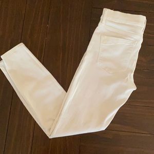 Express White Jeans - never worn